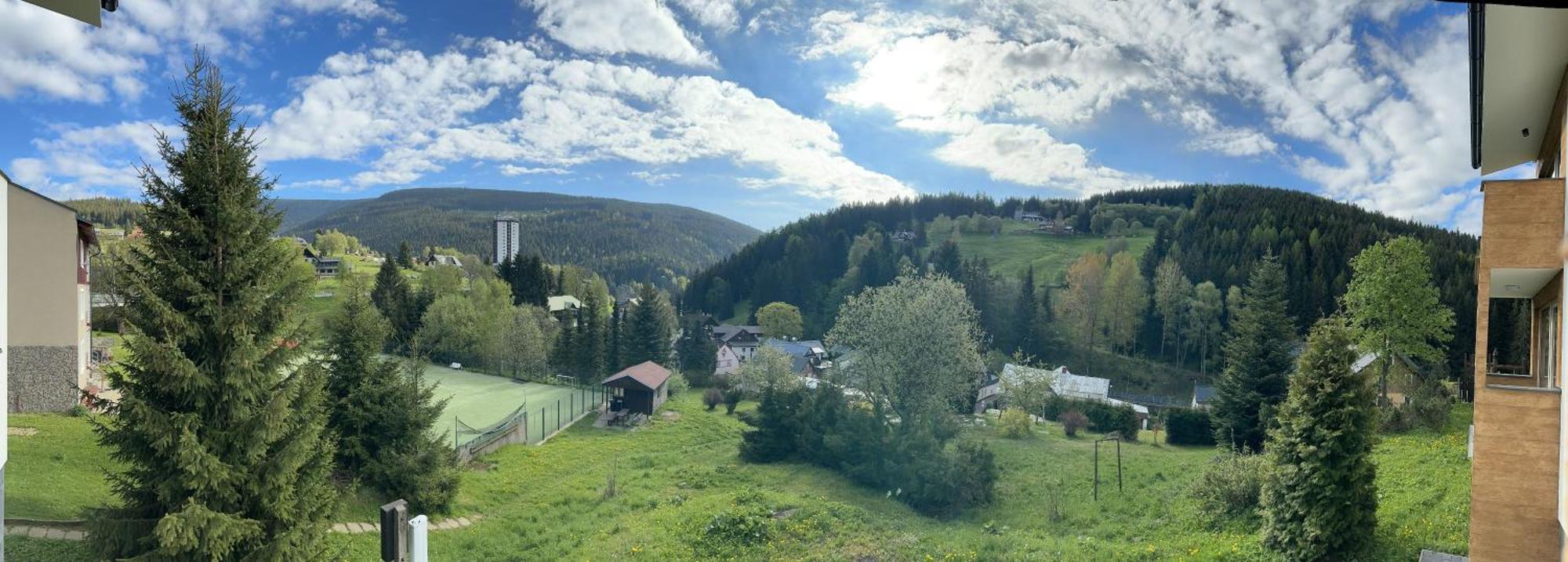 Apartman Oriens Pec Pod Snezkou Exteriör bild