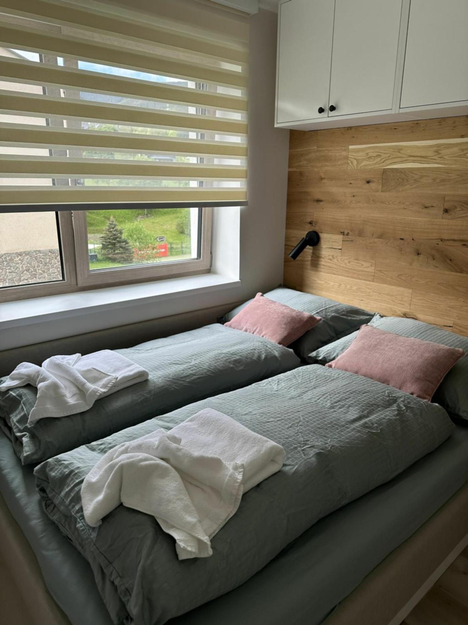 Apartman Oriens Pec Pod Snezkou Exteriör bild