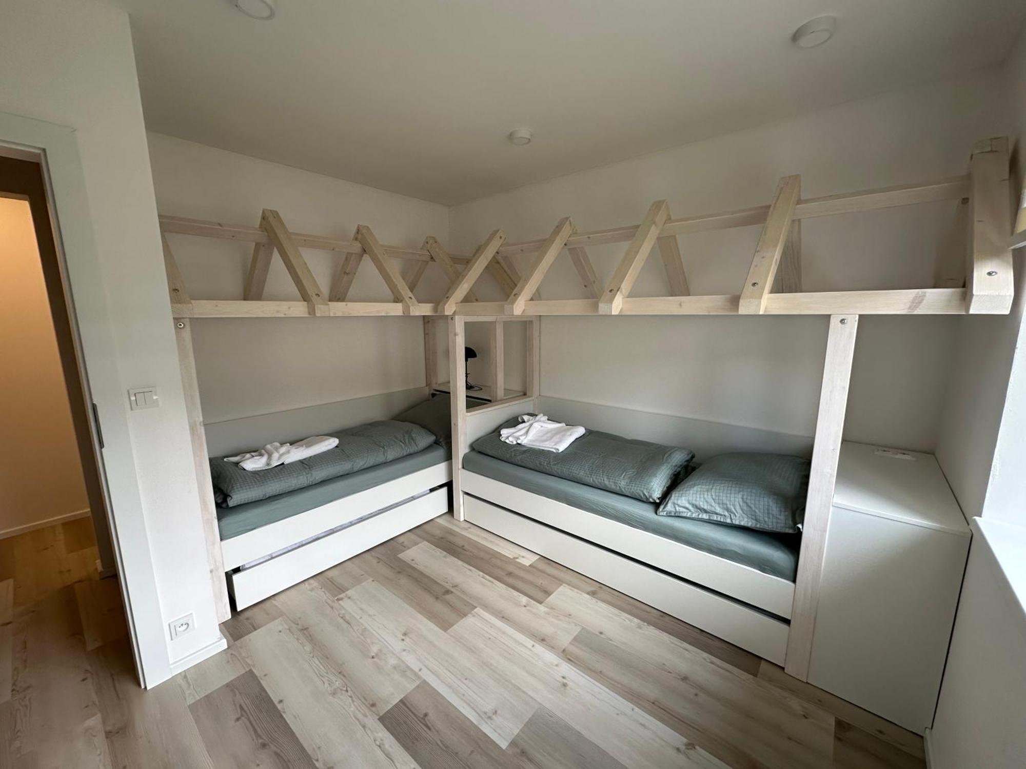 Apartman Oriens Pec Pod Snezkou Exteriör bild