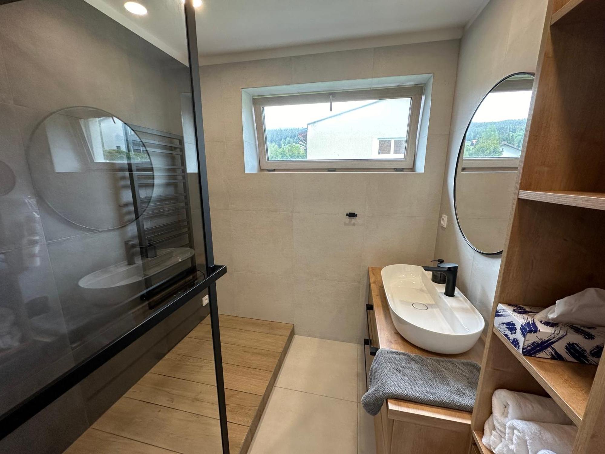 Apartman Oriens Pec Pod Snezkou Exteriör bild
